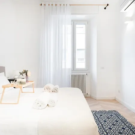 Easylife - - Torchio 4 - Historic Center Apartment *